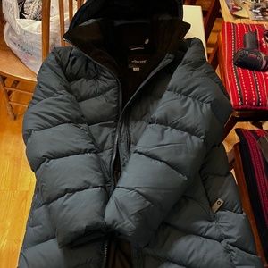 Women’s 700 fill Marmot Coat
